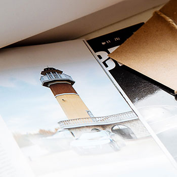 皮划艇比赛惊现黑马：无惧风浪冲向颠峰